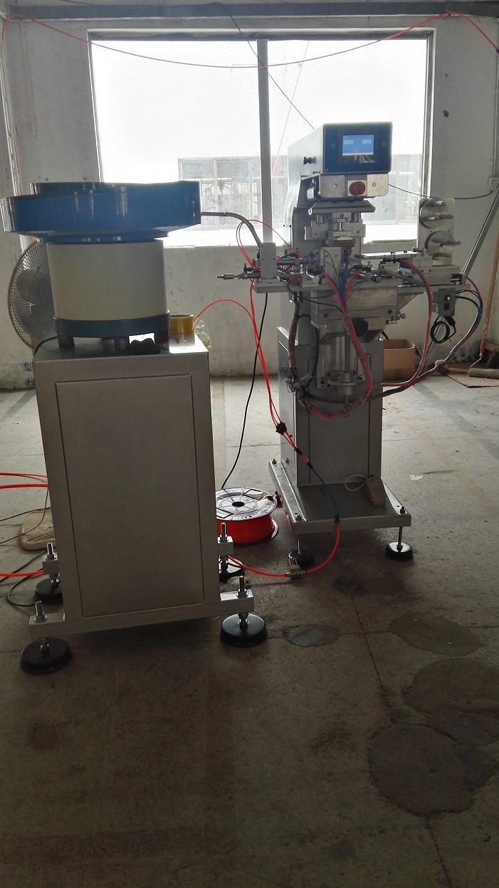 移印機印刷時圖文有白點怎么回事